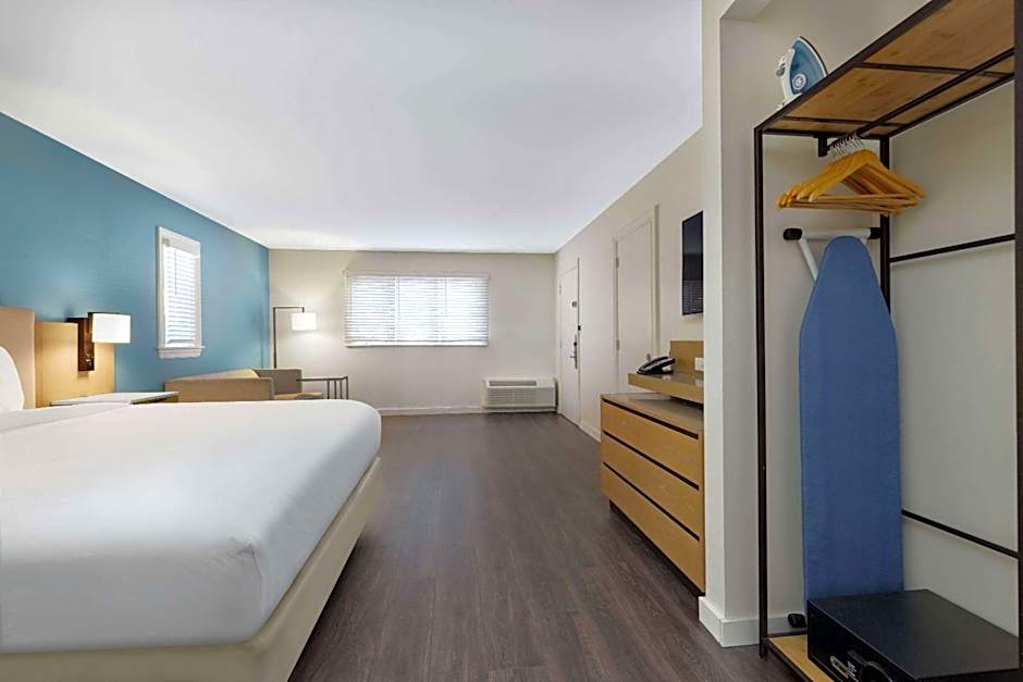 Hotel Manteo, Trademark Collection by Wyndham