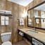 Best Western Plus Kindersley Hotel