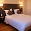 Logis Le Grand Hotel