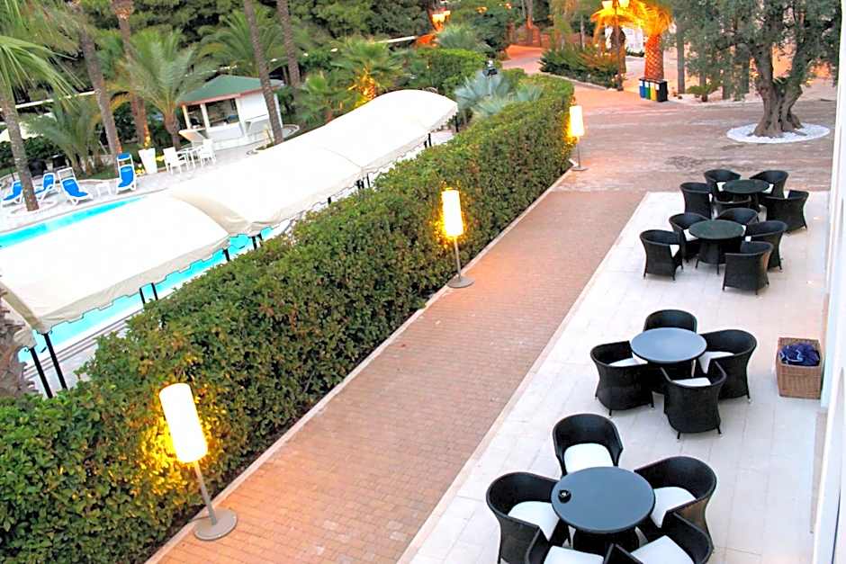 Giardino Dei Pini - Boutique Hotel