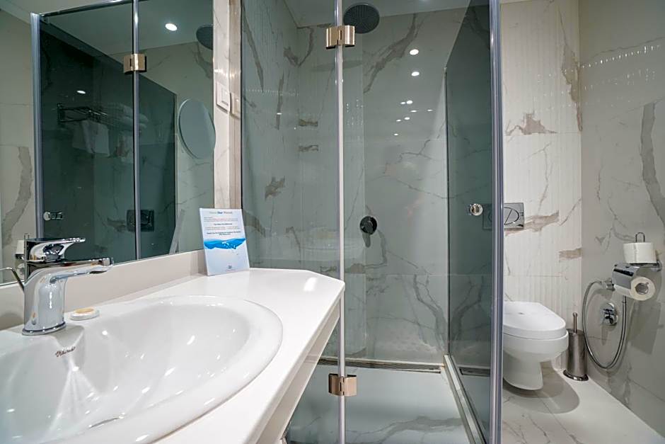 Hotel Perla Beach Luxury - All Inclusive & Free Beach Access