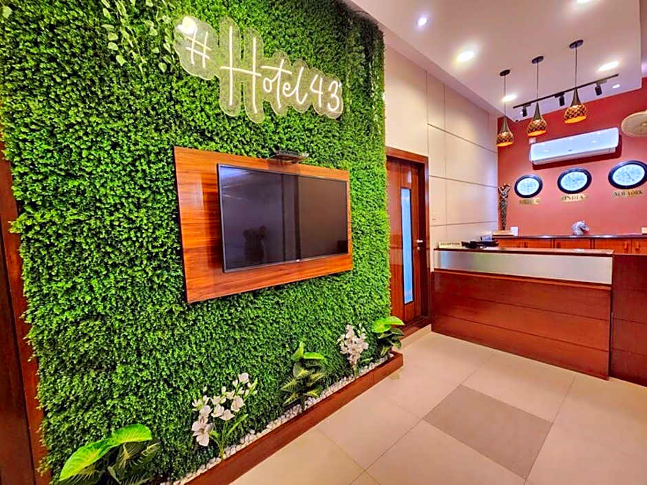 Hotel Housez 43