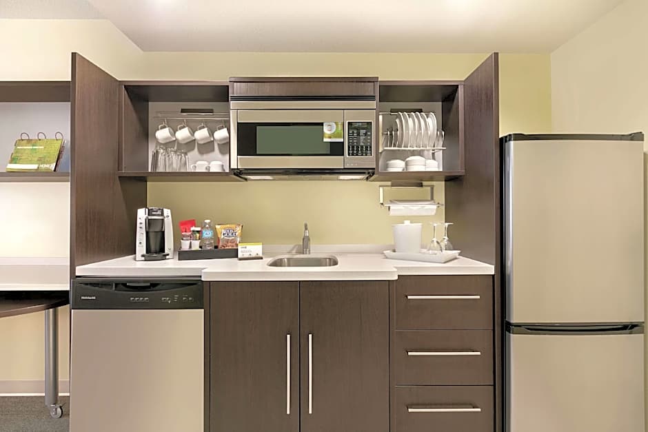 Home2 Suites by Hilton Fort St. John