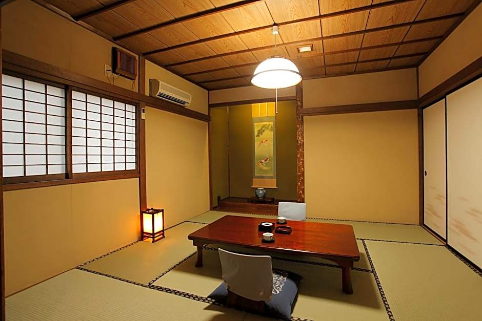Foto 1 de 1 de Japanese-Style Room with Shared Bathroom
