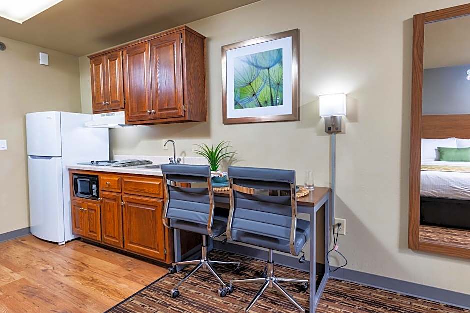 Extended Stay Airport