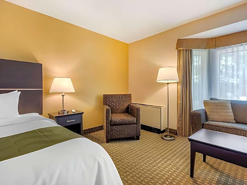 Quality Inn & Suites Brampton