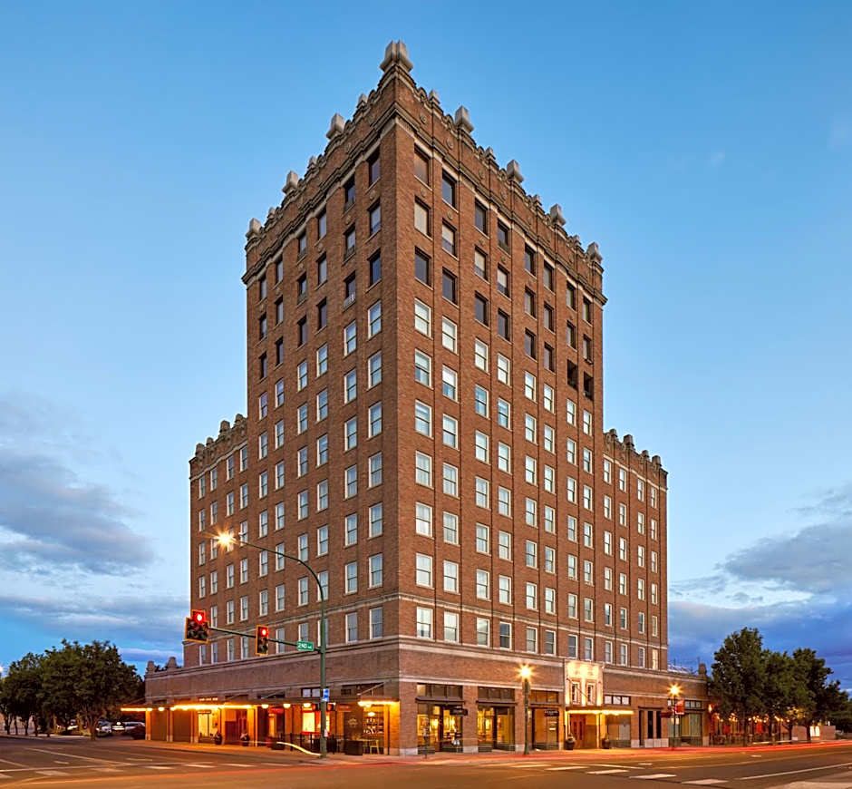 Marcus Whitman Hotel And Conference Center