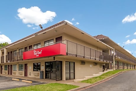Red Roof Inn Fort Worth South