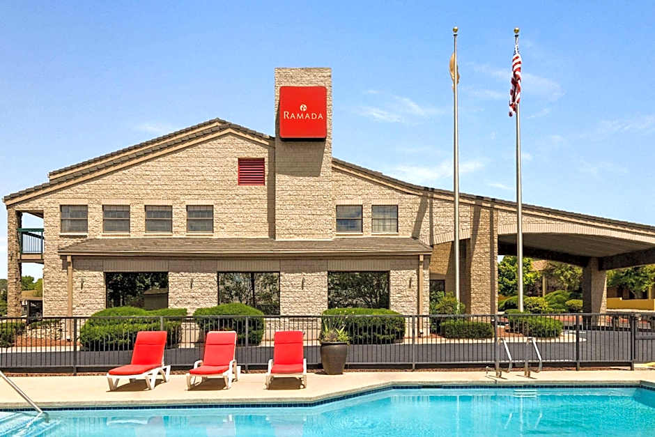 Ramada by Wyndham Albuquerque Airport