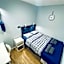 Thruster - Rooms, Kitchen, Chill-Out Zone-Netflix, Lobby-Netflix