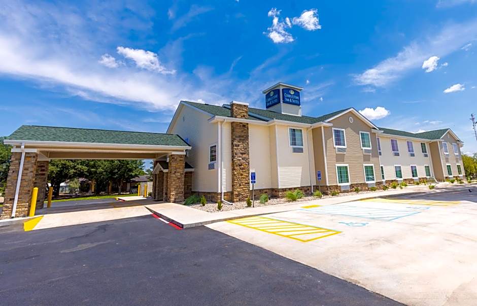 Cobblestone Inn & Suites - Winters