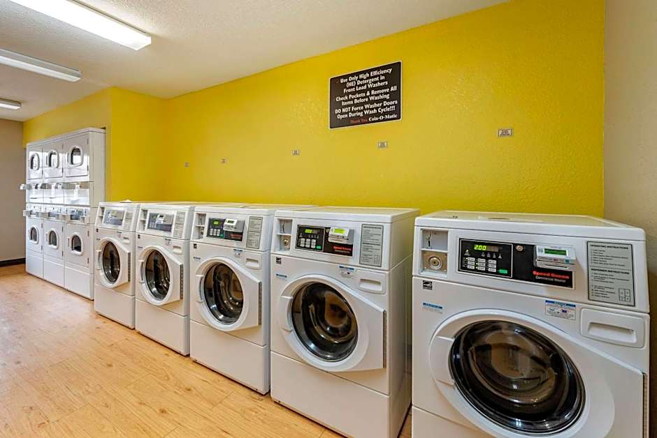 Birch Hill Suites - South Bend