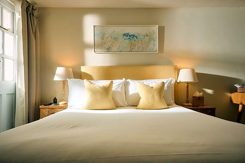 The Godolphin Hotel