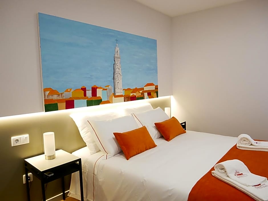 Serra do Pilar Porto Suites