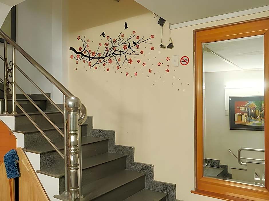 Sakura Hostel Saigon