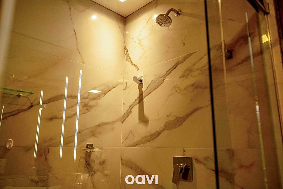 Flat Ile de Pipa Seychelles by Qavi