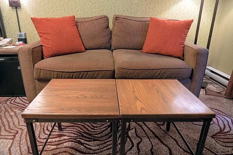 Banff Caribou Lodge And Spa