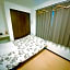 Hotel EL Shinjuku 1 free parking