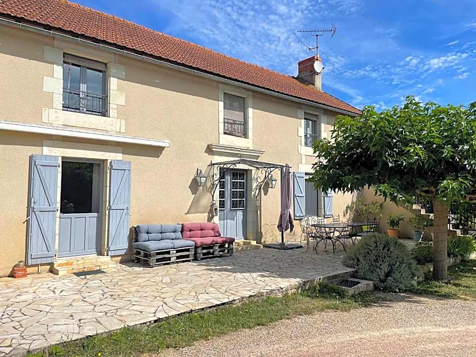 La maison de Charlotte - chambres d'hôtes-Futuroscope