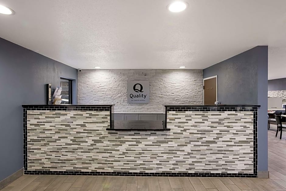 Quality Inn & Suites Big Rapids near University