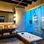 Dos Casas Hotel & Spa