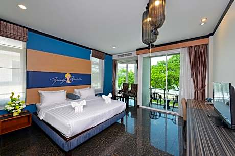 Deluxe Double Room with Seaview