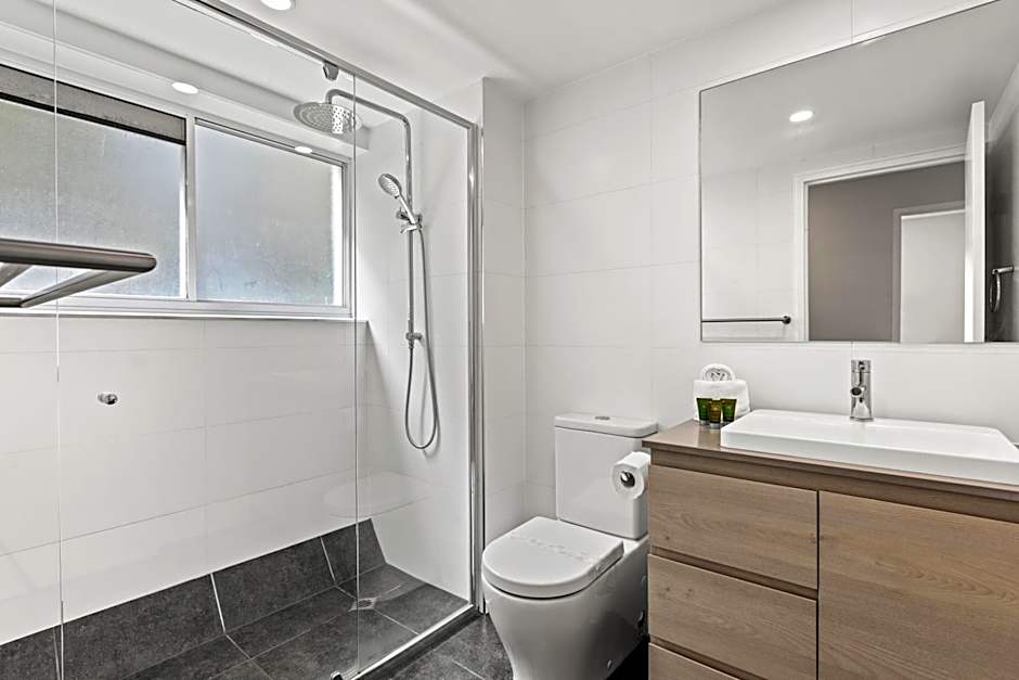 La Mer Sunshine Beachfront