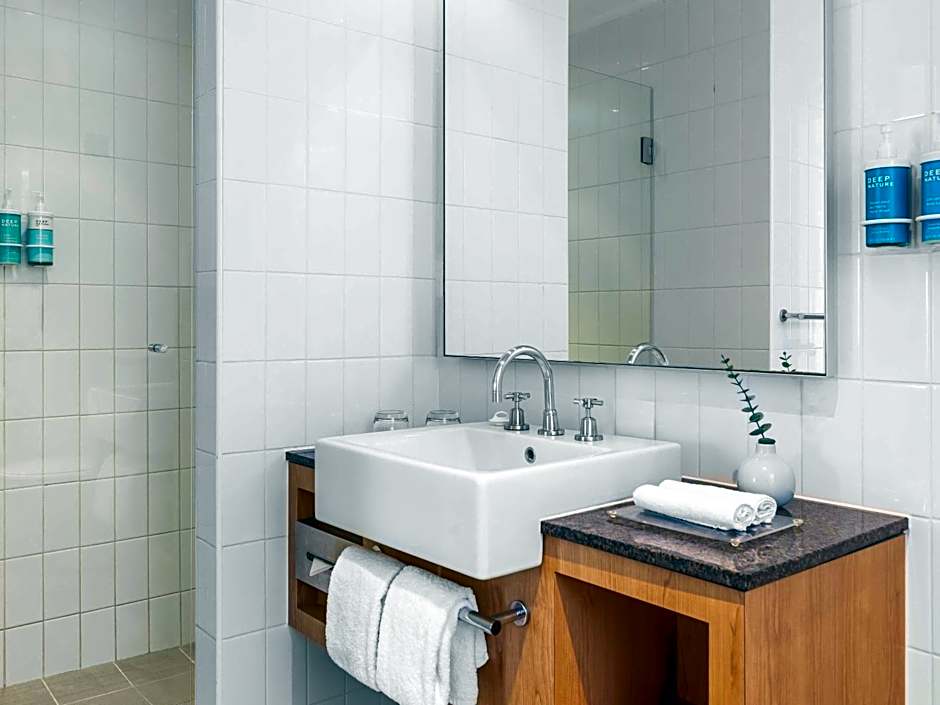 Novotel Langley Perth