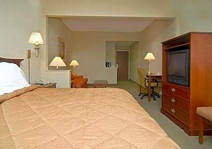 Photo 1 of 2 of 1 King Bed Suite