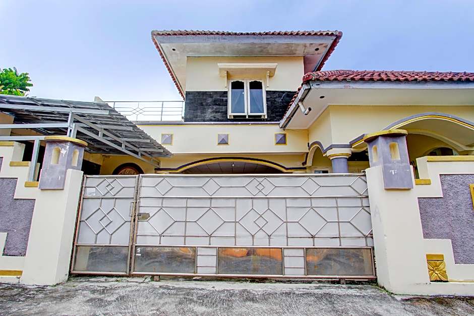 Hotel O Kenzie Bunkbed Syariah