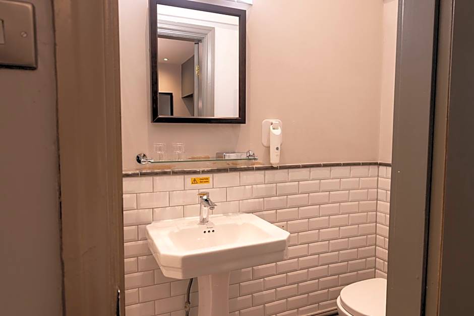 Hartwood Hall by Greene King Inns