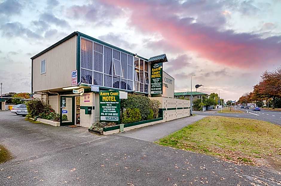 Aaryn Court Motel