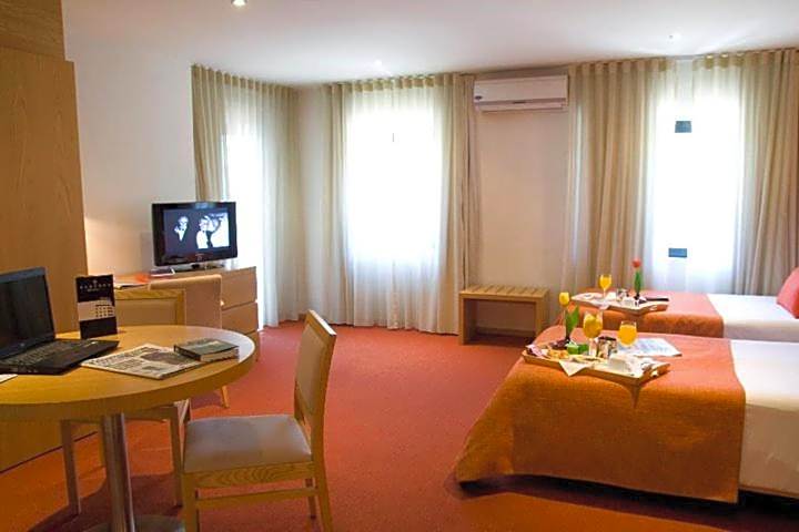 Paredes Hotel Apartamento