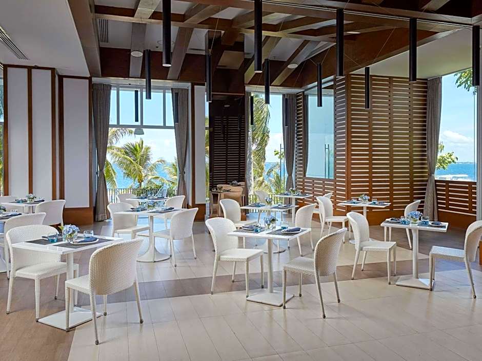 Movenpick Hotel Mactan Island Cebu