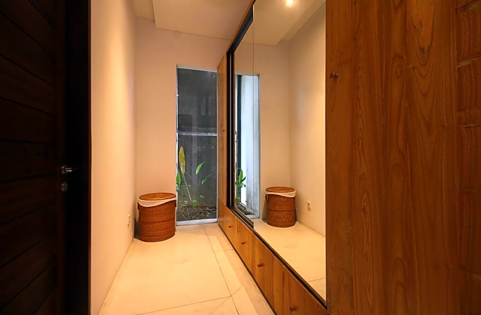 Nesara Villa