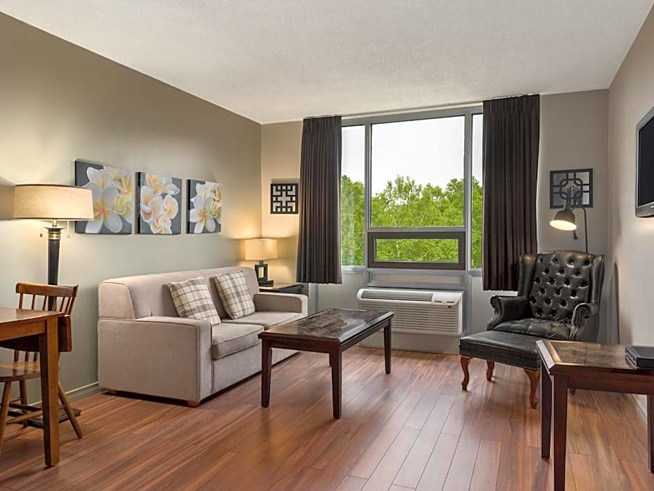 Travelodge by Wyndham Sydney