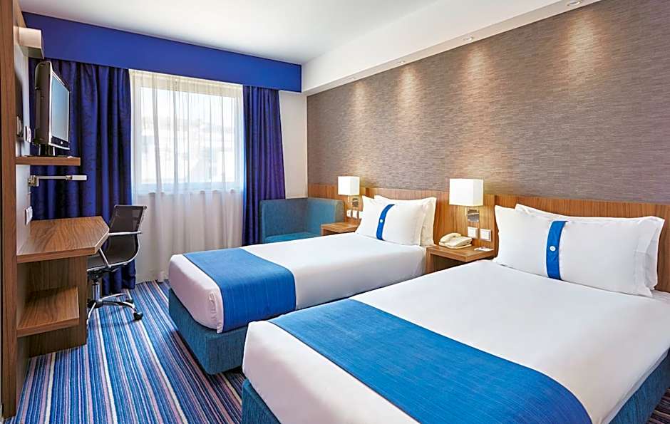 Holiday Inn Express Lisbon Alfragide By IHG