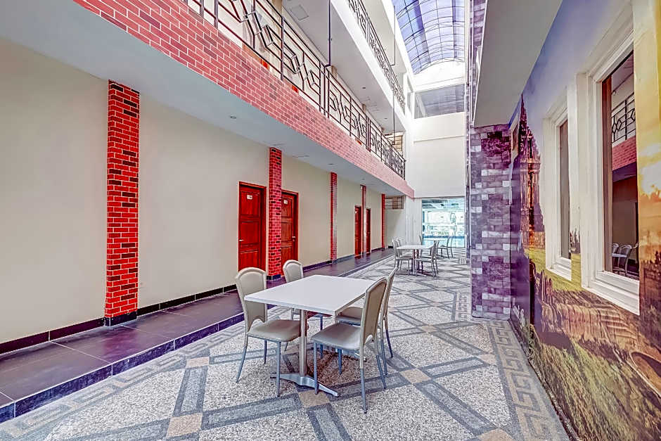 OYO Flagship Tembok Batu Residence