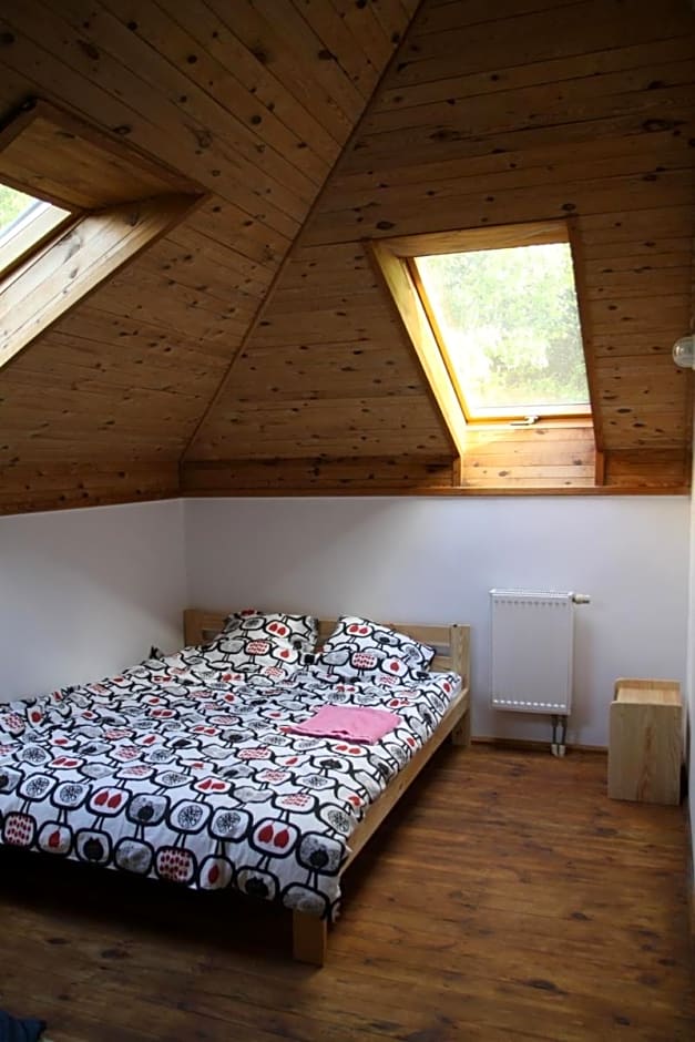 Dom imprezowy z noclegami Dziecinów