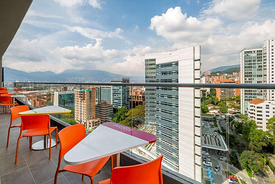 Hampton Inn By Hilton Medellin, Colombia