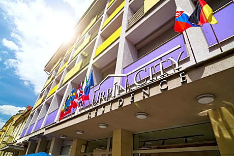 Hotel Urpín City