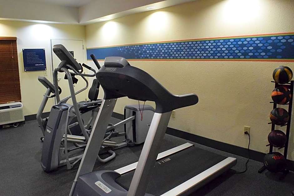 Baymont Inn and Suites by Wyndham The Woodlands