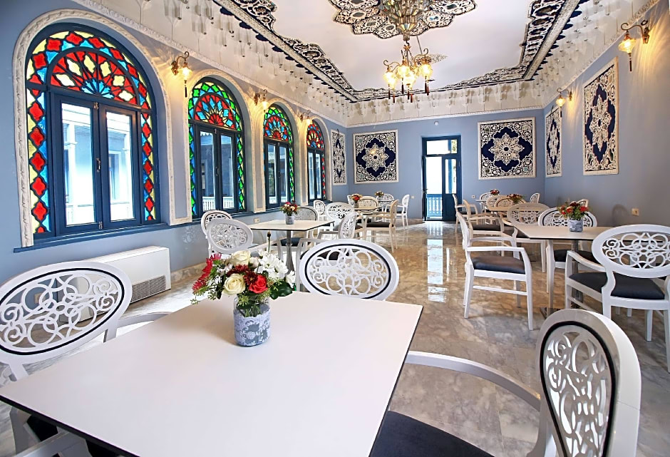 Golden Tulip Borjomi