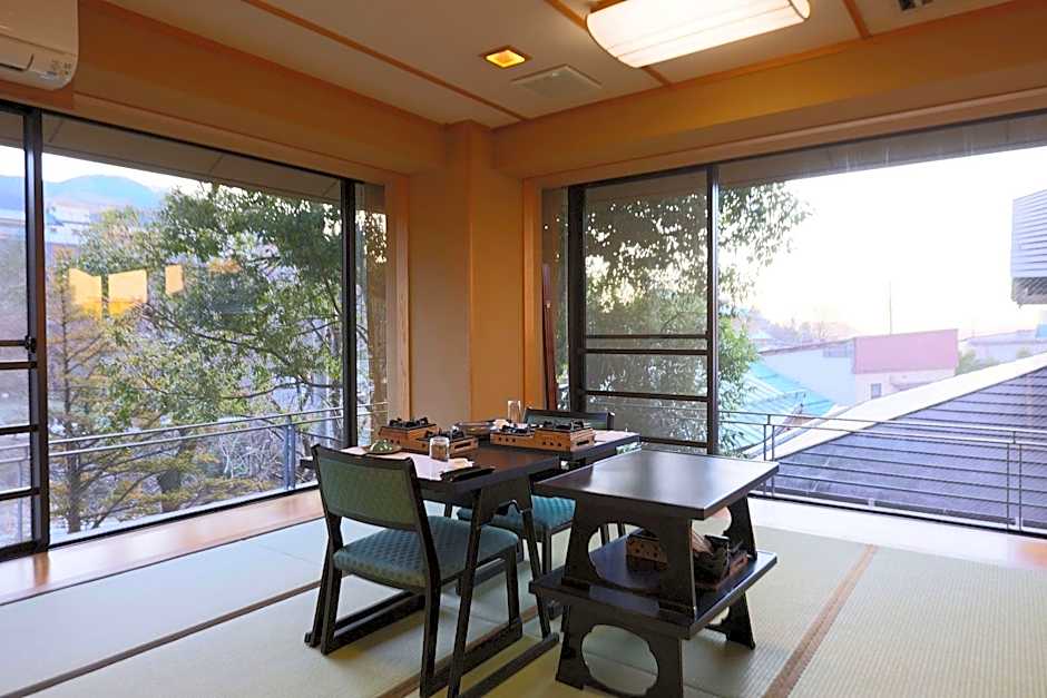 Shibu Hotel