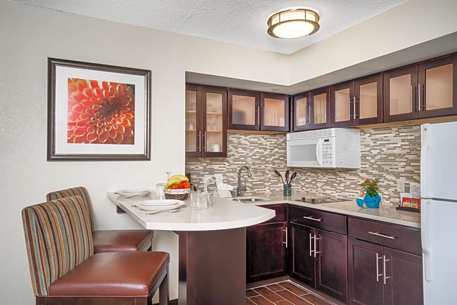 Staybridge Suites Wilmington-Newark, an IHG Hotel