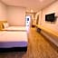 The charlotte smart hotel lopburi