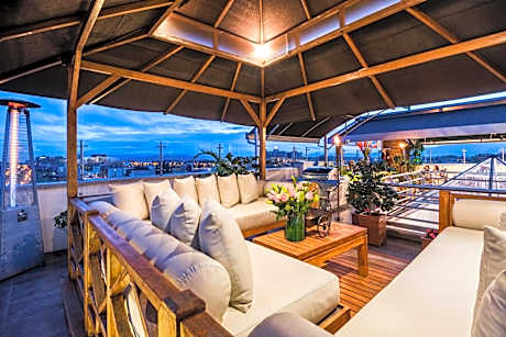 Hotel Platinum Suite