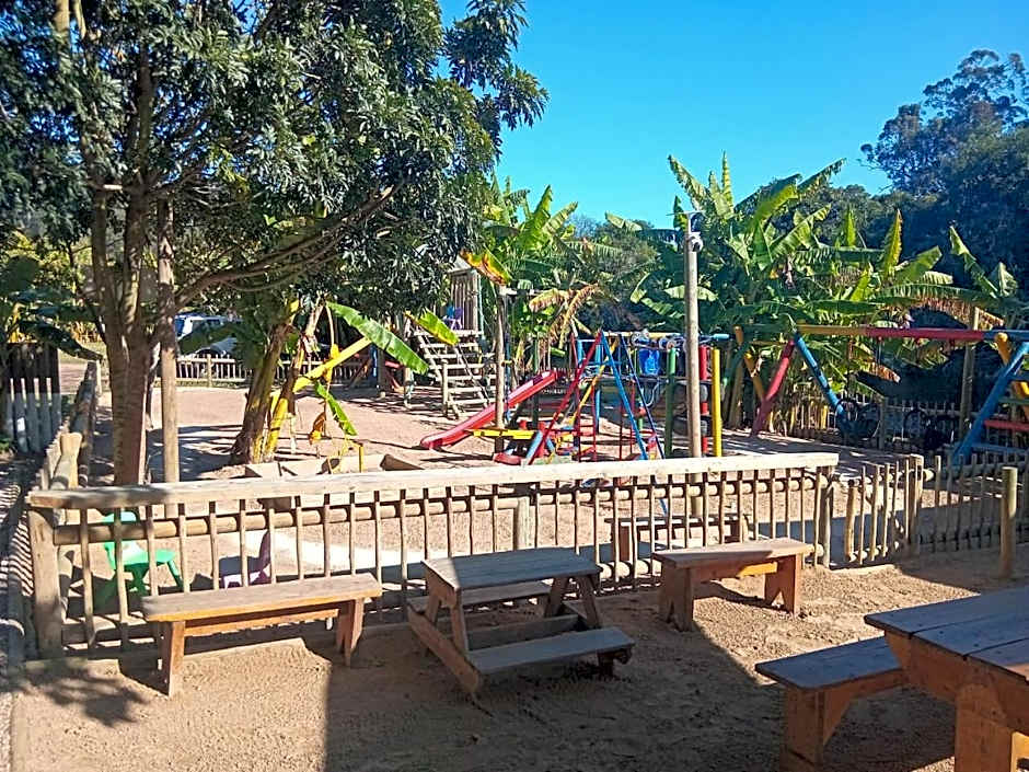 The Riverdeck Accommodation and Backpackers