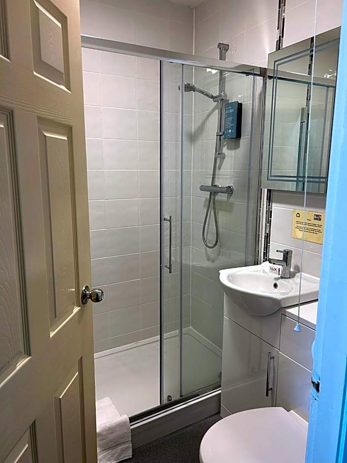 Welbeck Hotel & Apartments IOM