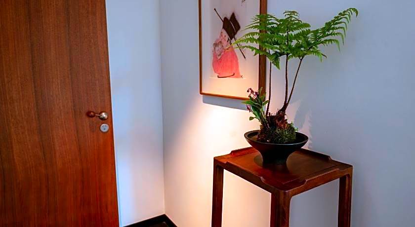 Xingle Hotel(Suzhou Guanqian Street Pingjiang Road)